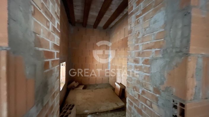 Image No.20-4 Bed Country House for sale