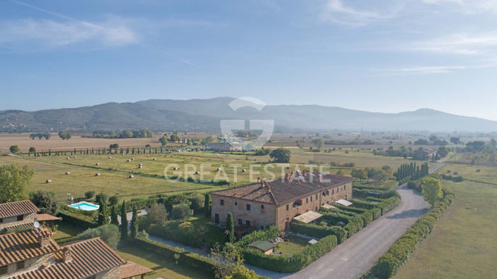 Image No.12-2 Bed Country House for sale