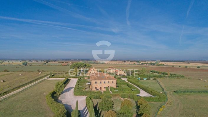 Image No.9-2 Bed Country House for sale