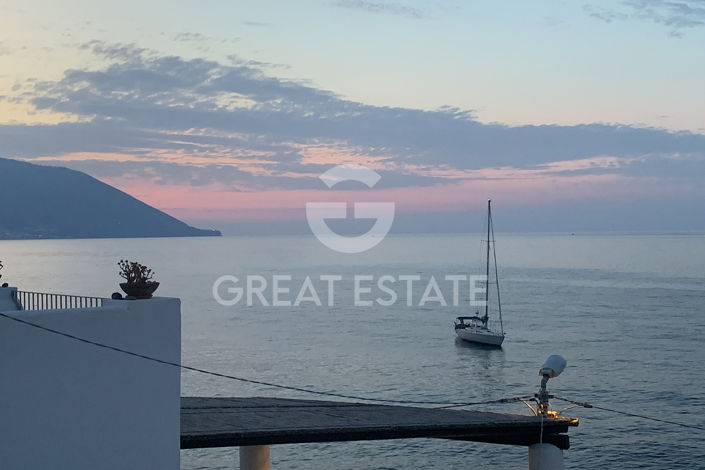 Image No.19-2 Bed Apartment for sale