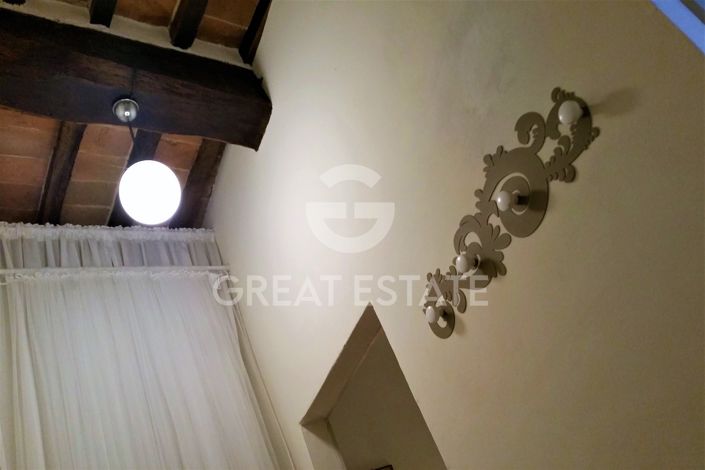 Image No.24-1 Bed Property for sale