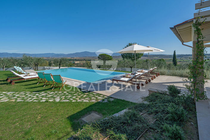 Image No.18-7 Bed Villa for sale