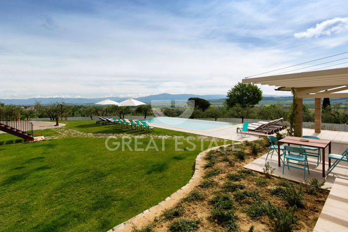 Image No.23-7 Bed Villa for sale