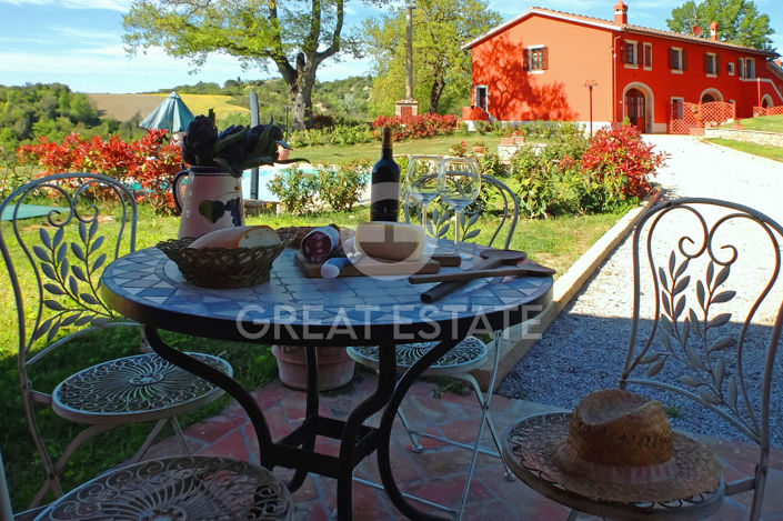 Image No.14-8 Bed Country House for sale