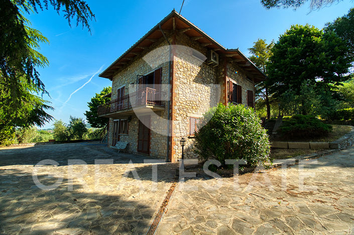 Image No.11-4 Bed Country House for sale