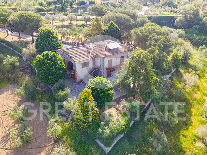 Image No.17-4 Bed Country House for sale