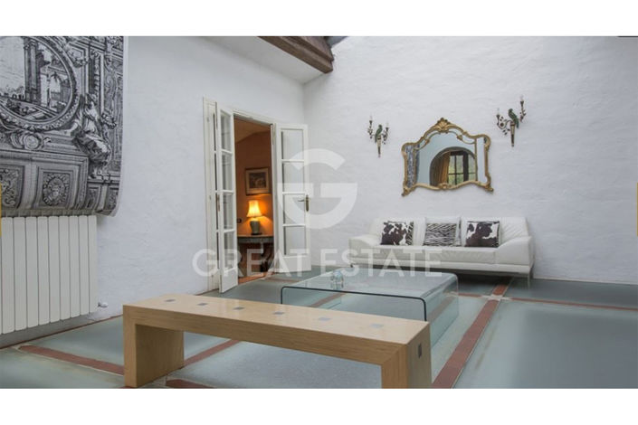 Image No.14-11 Bed Villa for sale