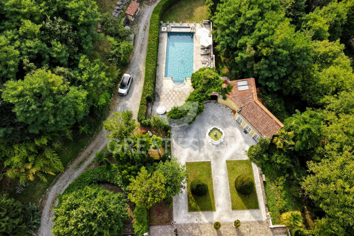 Image No.4-11 Bed Villa for sale