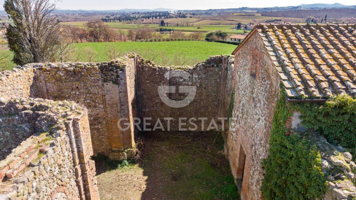 Image No.5-Country House for sale