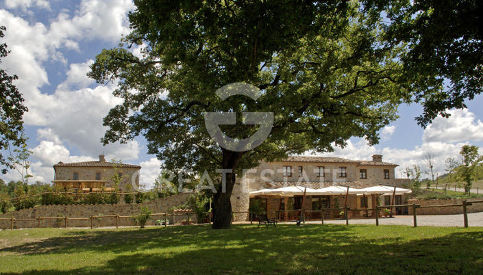 Image No.1-Ferme de 12 chambres à vendre à Citta della Pieve