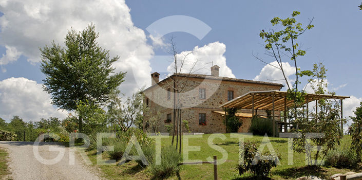 Image No.3-Ferme de 12 chambres à vendre à Citta della Pieve