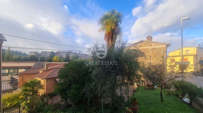 Image No.18-4 Bed Property for sale