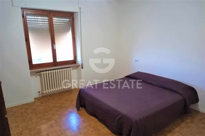 Image No.19-Appartement de 4 chambres à vendre à Ficulle