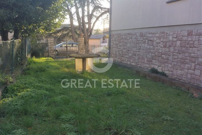 Image No.32-Appartement de 4 chambres à vendre à Ficulle