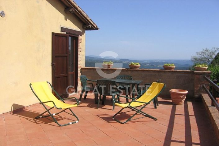 Image No.21-2 Bed Country House for sale