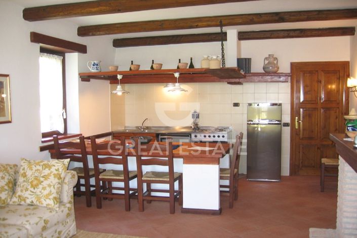 Image No.5-2 Bed Country House for sale