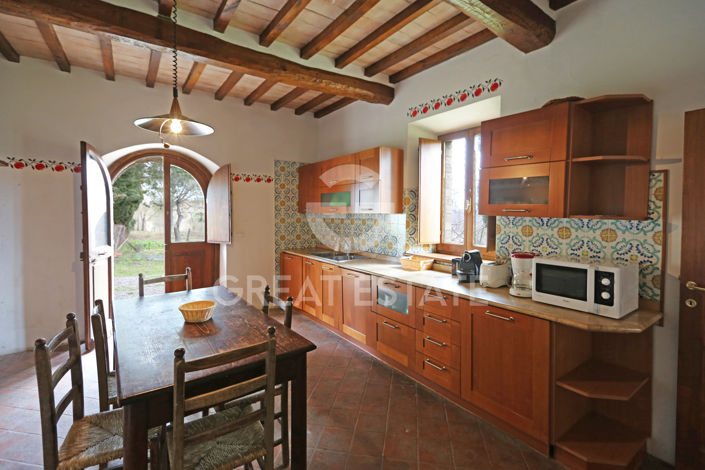 Image No.17-6 Bed Country House for sale
