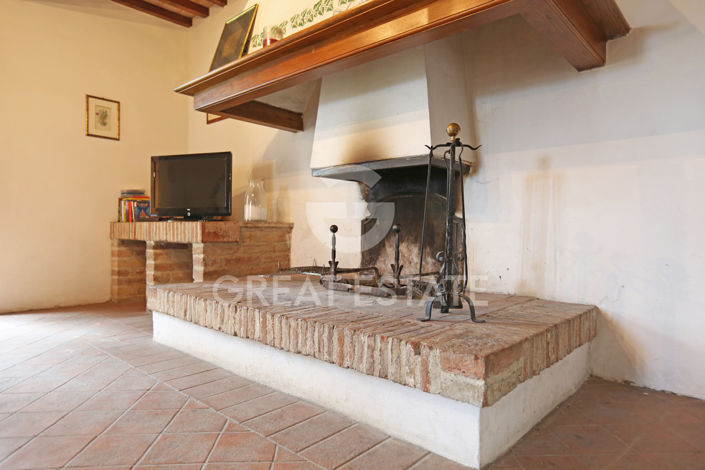 Image No.18-6 Bed Country House for sale