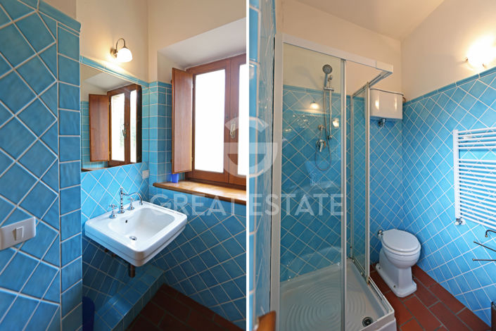 Image No.23-6 Bed Country House for sale