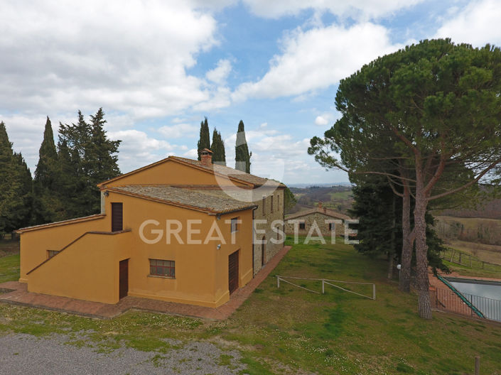 Image No.7-6 Bed Country House for sale