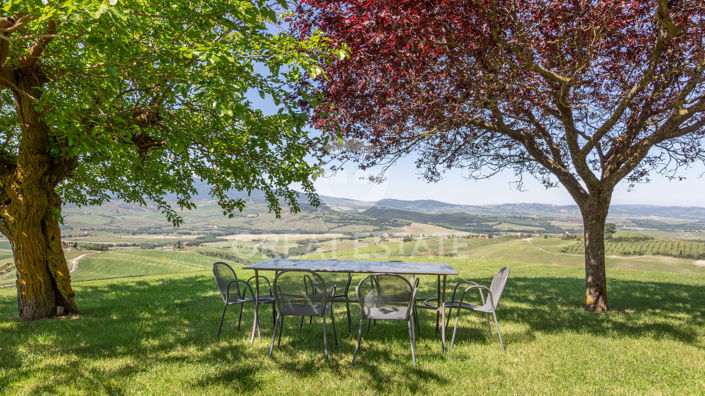 Image No.13-4 Bed Country House for sale