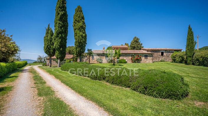 Image No.16-6 Bed Country House for sale