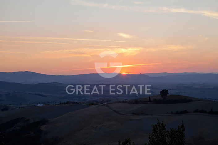 Image No.18-Maison de campagne de 6 chambres à vendre à Sarteano