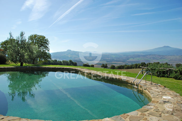 Image No.19-Maison de campagne de 6 chambres à vendre à Sarteano