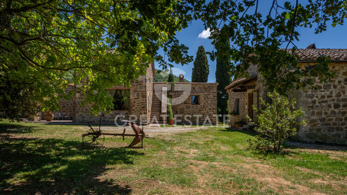 Image No.29-6 Bed Country House for sale