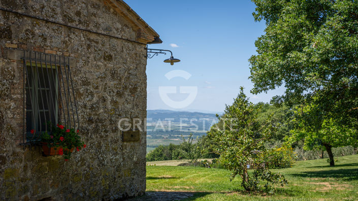 Image No.34-6 Bed Country House for sale