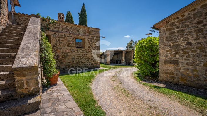 Image No.35-6 Bed Country House for sale
