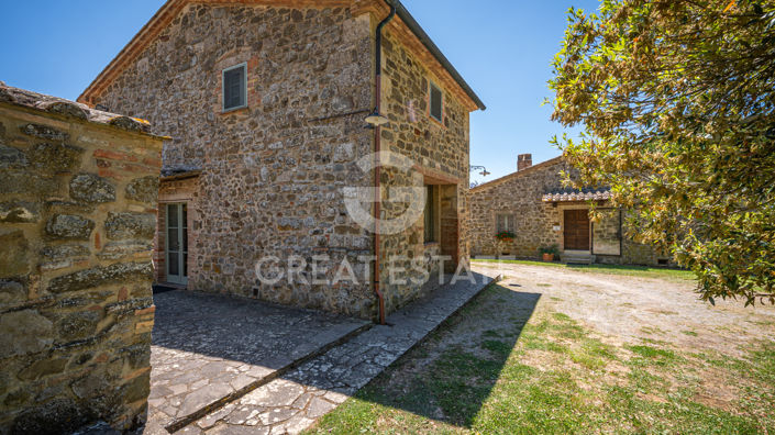 Image No.37-6 Bed Country House for sale
