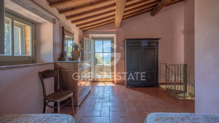 Image No.55-6 Bed Country House for sale