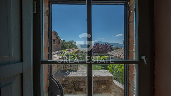 Image No.56-6 Bed Country House for sale