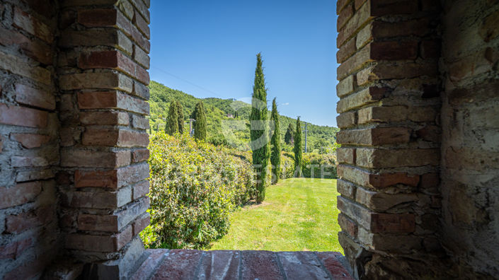 Image No.60-6 Bed Country House for sale