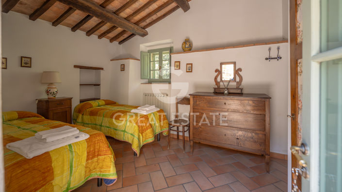 Image No.61-Maison de campagne de 6 chambres à vendre à Sarteano