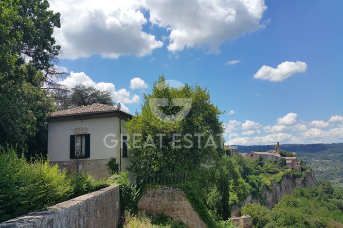 Image No.3-3 Bed Villa for sale