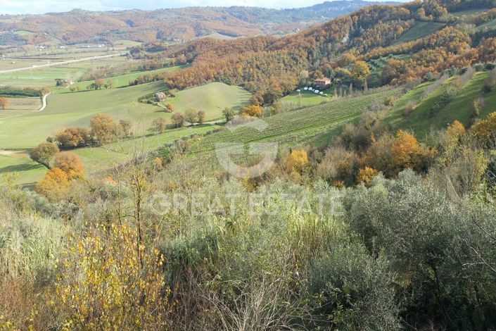 Image No.20-2 Bed Property for sale