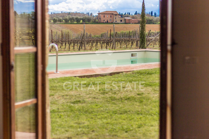 Image No.47-5 Bed Country House for sale