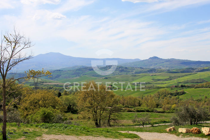 Image No.10-4 Bed Country House for sale