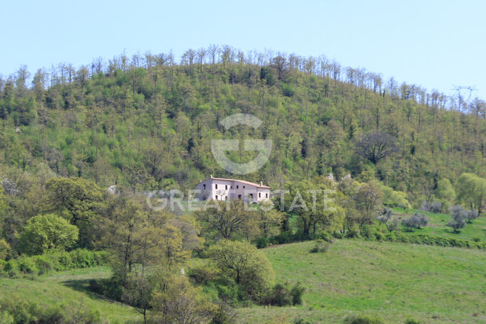 Image No.2-4 Bed Country House for sale