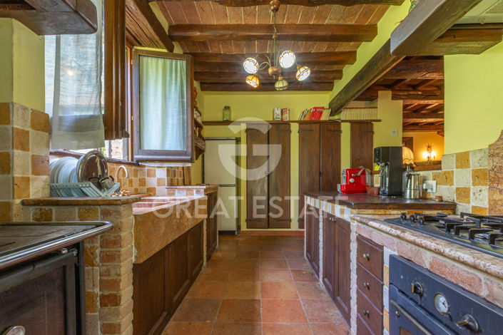 Image No.23-4 Bed Country House for sale