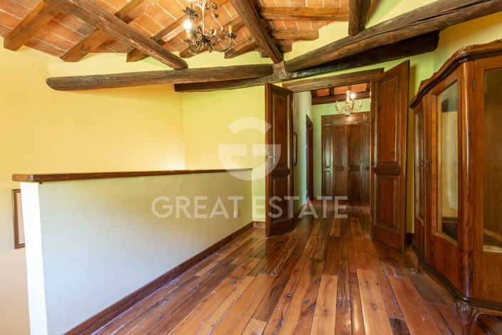 Image No.33-4 Bed Country House for sale