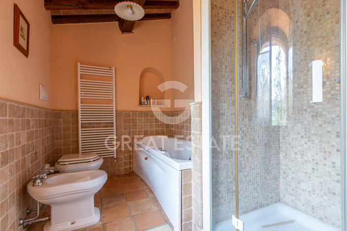 Image No.35-4 Bed Country House for sale