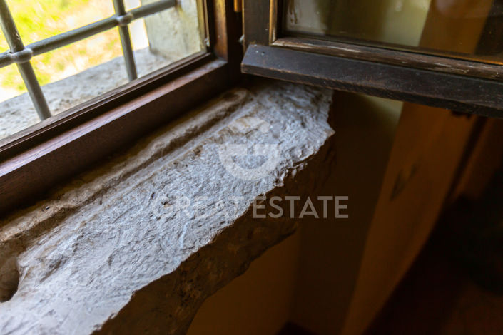 Image No.41-4 Bed Country House for sale