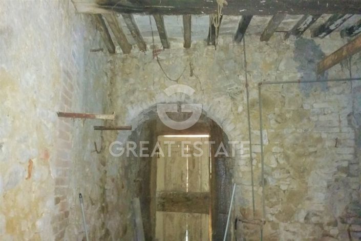 Image No.18-1 Bed Property for sale