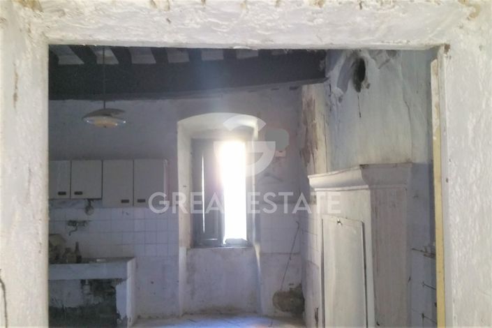 Image No.9-1 Bed Property for sale