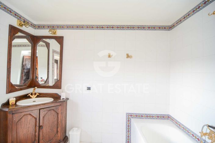 Image No.27-6 Bed Country House for sale