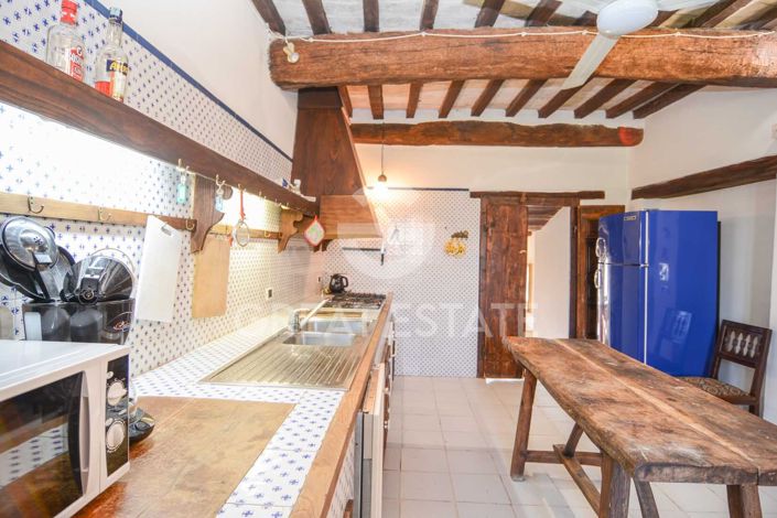 Image No.33-6 Bed Country House for sale