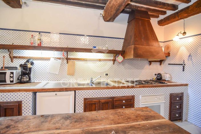 Image No.36-6 Bed Country House for sale